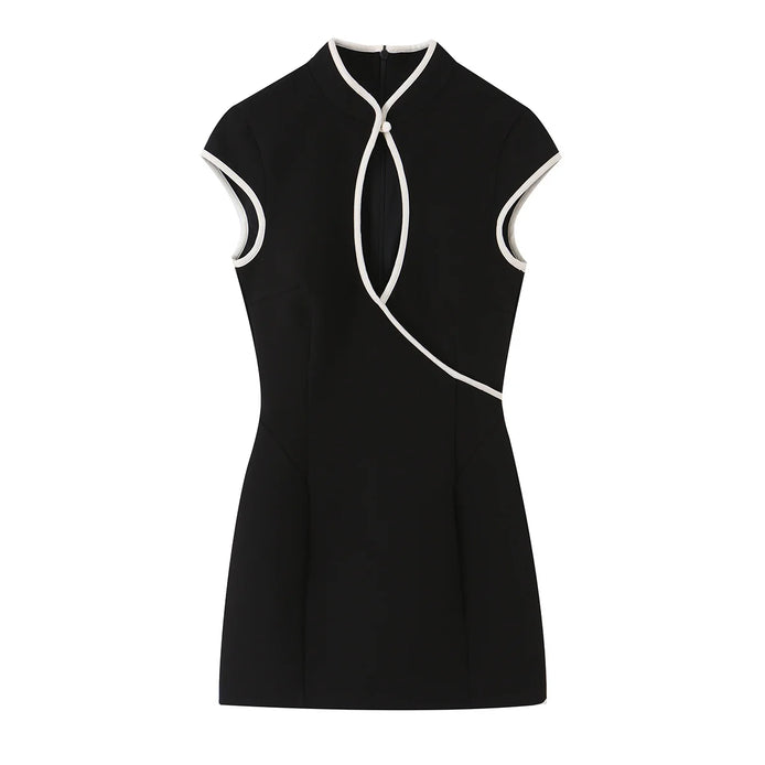 Élodine Damen Minikleid mit Kontrastdetails und Cut-out Design