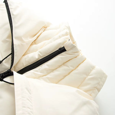 Damen Winterjacke mit Kapuze, Gürtel und wattierter Füllung – Virelta