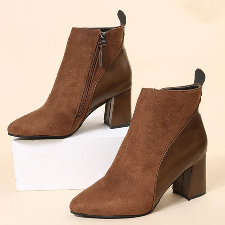 Sophia Damen Stiefelette mit spitzer Form und Blockabsatz