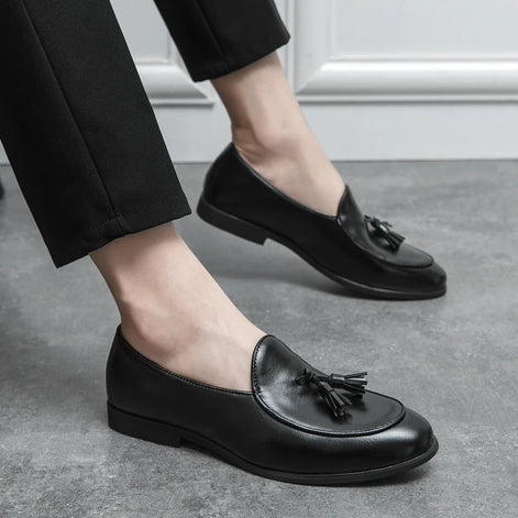 Marvello Herren Lackleder Loafer mit Quaste