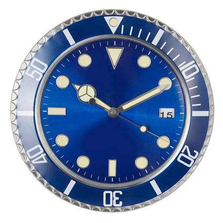 Ferano Wanduhr aus Metall – Modernes Design mit Leuchteffekt