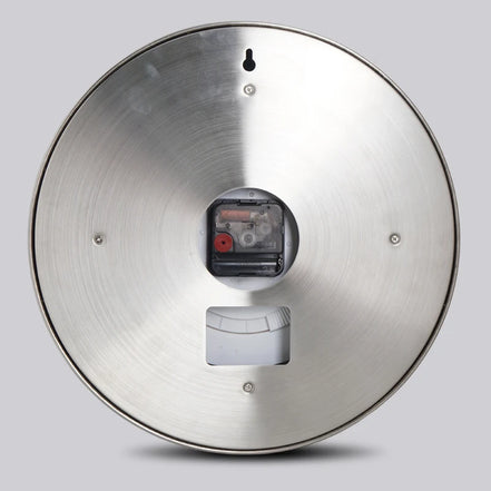 Ferano Wanduhr aus Metall – Modernes Design mit Leuchteffekt