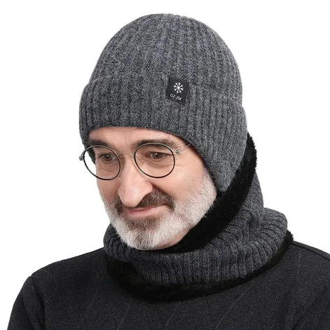 Strickmütze mit Ohrenklappen und Schal Calvessa