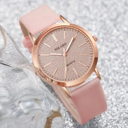 LunaDial Leather Watch – Quarz-Armbanduhr mit rundem Gehäuse
