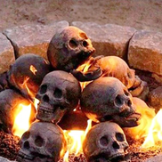 Keramik-Totenkopf im Gothic-Design – Skelvaro