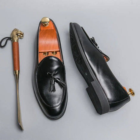 Marvello Herren Lackleder Loafer mit Quaste