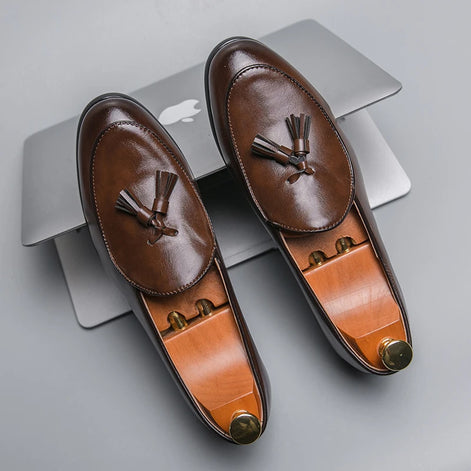 Marvello Herren Lackleder Loafer mit Quaste