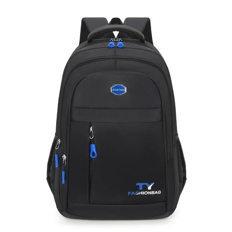Kompakter Rucksack mit Reißverschluss