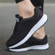 Alvera Damen Laufschuhe mit Mesh-Obermaterial und Schnürung