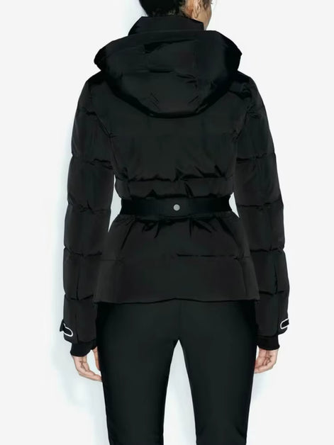 Damen Winterjacke mit Kapuze, Gürtel und wattierter Füllung – Cirella