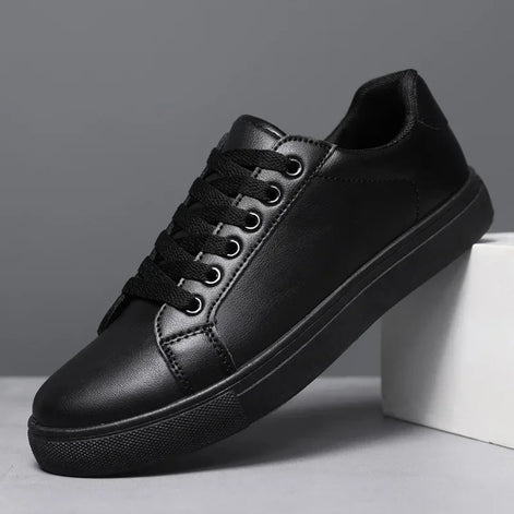 Velmoro Sneaker mit Schnürung und flexibler Gummisohle