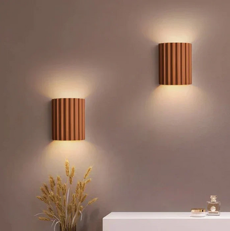 Armoza LED-Wandleuchte aus Harz