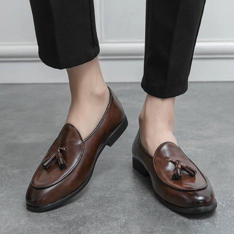 Marvello Herren Lackleder Loafer mit Quaste