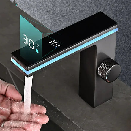 HydraLume One – LED-Waschtischarmatur mit Wasserfluss-Anzeige