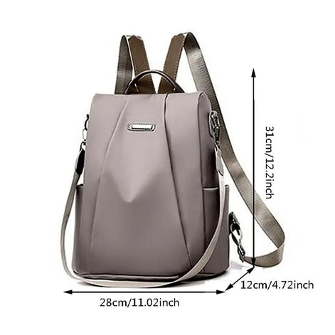 Damenrucksack mit Reißverschluss im schlichten Design