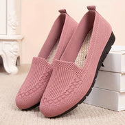 Velmira Damen Slip-On Loafer mit rutschfester Gummisohle