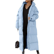 Lange Damen Steppjacke mit Kapuze und Reißverschluss – Velmira
