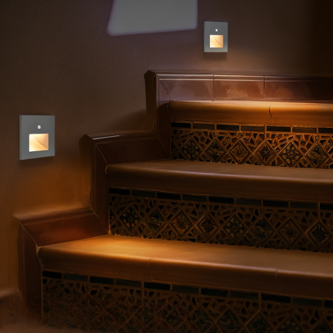 Sensaro LED-Nachtlicht mit Bewegungssensor – automatische Innenbeleuchtung für Flur und Treppe