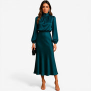 Seravelle Kleid – Damen Kleid mit Stehkragen, langen Ärmeln und Wickeloptik aus Satin