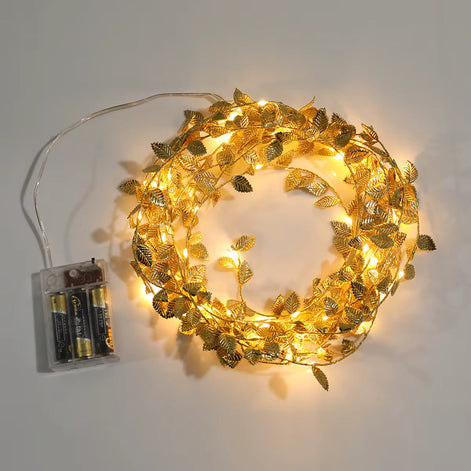 LED Lichterkette mit goldenen Blättern und 20 warmweißen LEDs – Goldelvia