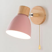 Skandinavische Wandlampe Nordelia aus Holz für gemütliche Räume
