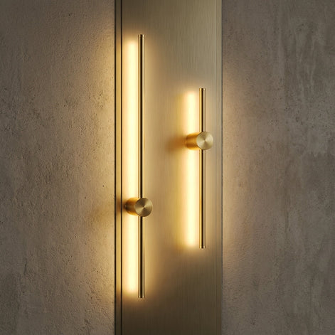 Strata kabellose Wandleuchte mit USB-Aufladung