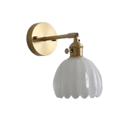 Vintage-Wandleuchte Florvane mit Glaskuppel