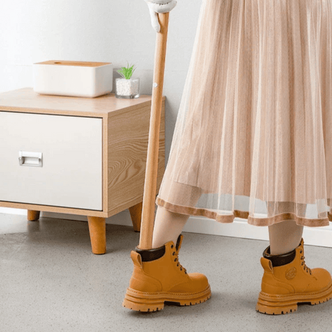 Walden magnetischer Schuhlöffel aus Buchenholz – Minimalistisches Design für bequemes Anziehen