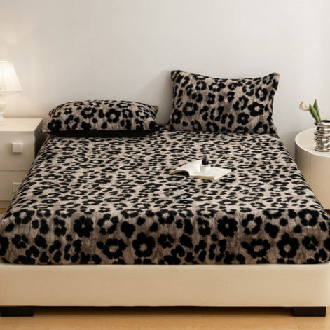 Weiches Spannbettlaken mit Leopardenmuster für das Schlafzimmer
