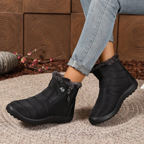 Winterstiefel mit seitlichem Reißverschluss und Profilsohle – Arvenza