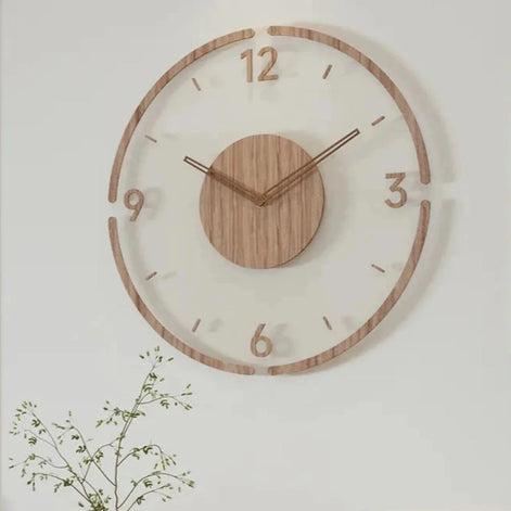 Yara Nordic Wanduhr – Glas und Buchenholz im skandinavischen Design