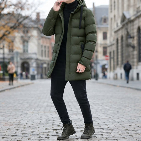 Herren Winterjacke wattiert mit Kapuze und Reißverschlusstaschen – Nordvanto