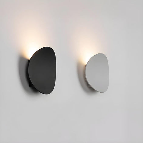 Moderne LED Wandleuchte aus Aluminium in Ovalem Design – Lunavera