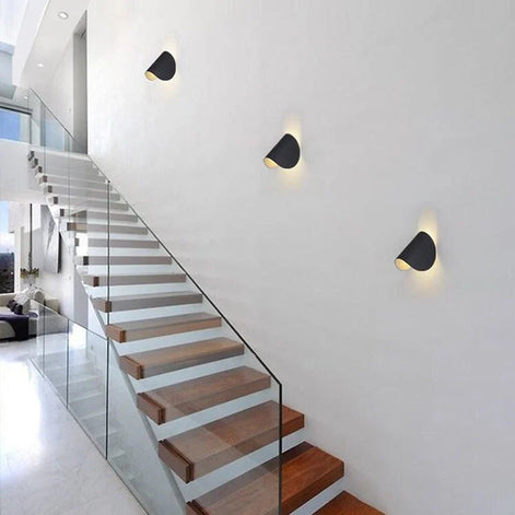LumiGlow LED-Wandleuchte mit Farbwechsel und modernem Design
