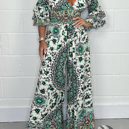 Vireluna Langarm Jumpsuit mit V-Ausschnitt