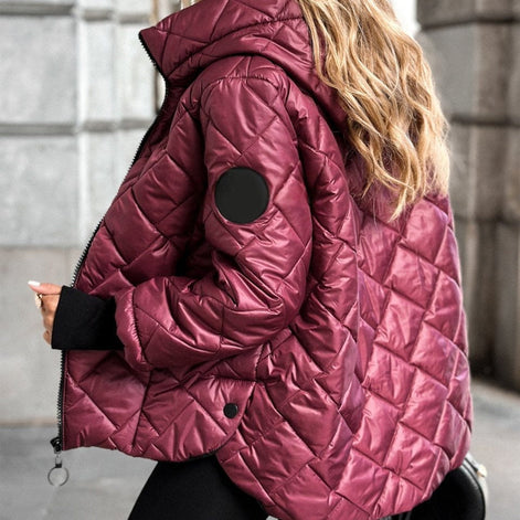Damen Steppjacke mit Kapuze und Rautensteppung – Varellina